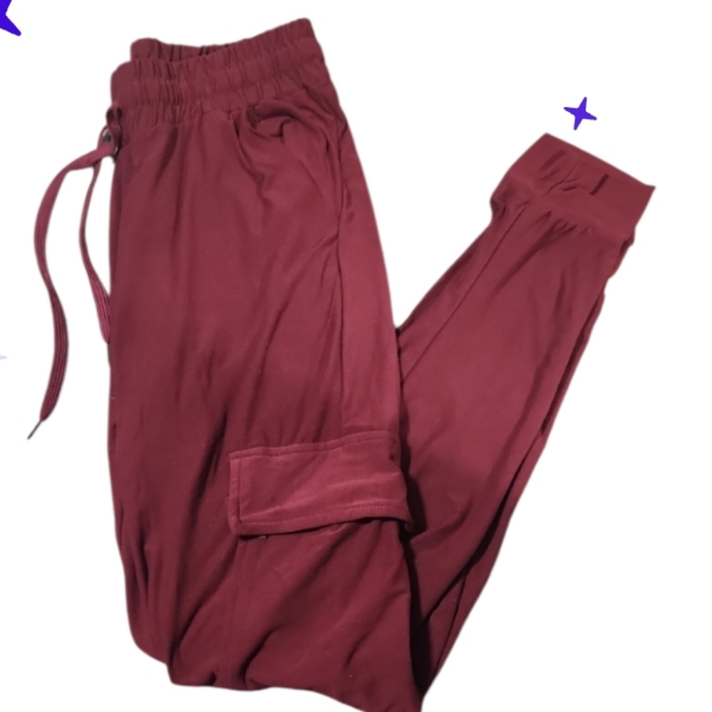 Light Knit Joggers Women's Burgundy Cargo Pocket Cuff Bottoms